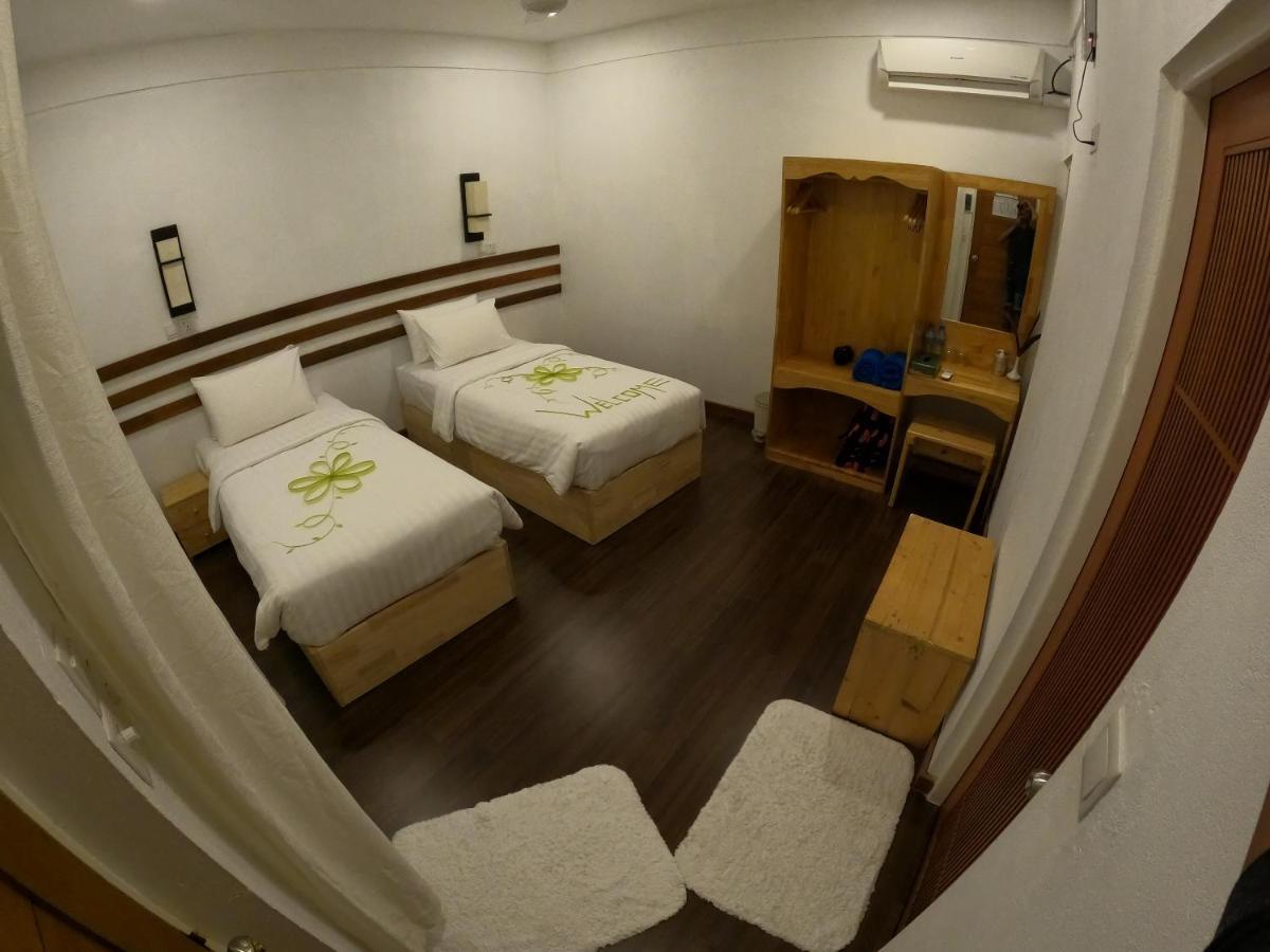 Green Leaf Guest House - أومادهو المظهر الخارجي الصورة